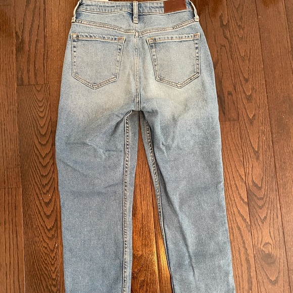 Hollister Full Length Jeans - Picture 3 of 3